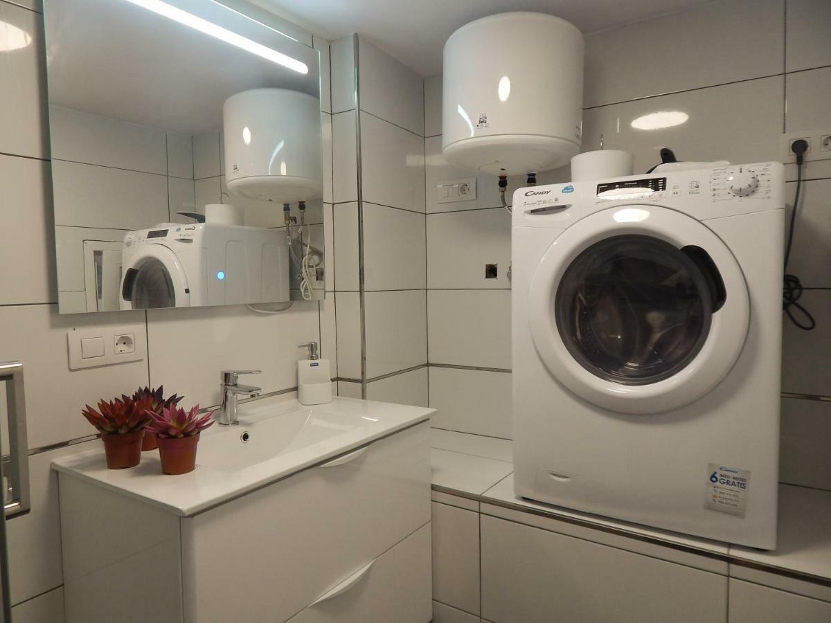 Apartamentos Bello Zona Hospital La Laguna  Zewnętrze zdjęcie